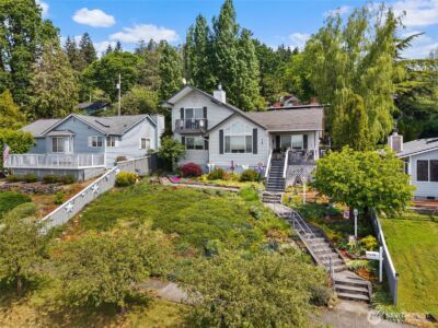 38 SE Washington Street , Chehalis, WA 98532 - Photo 4