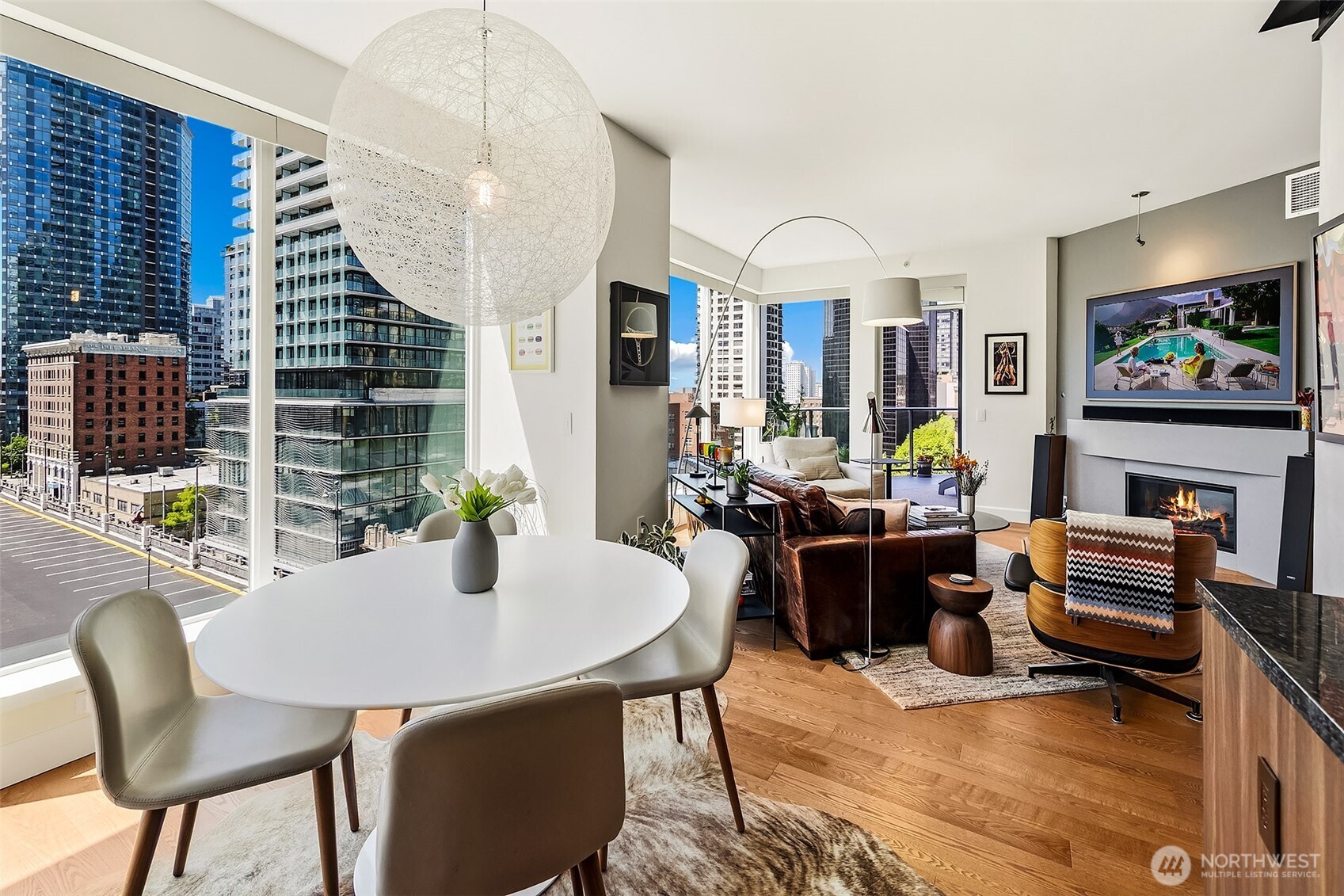 1920 4th Avenue #902, Seattle, WA 98101