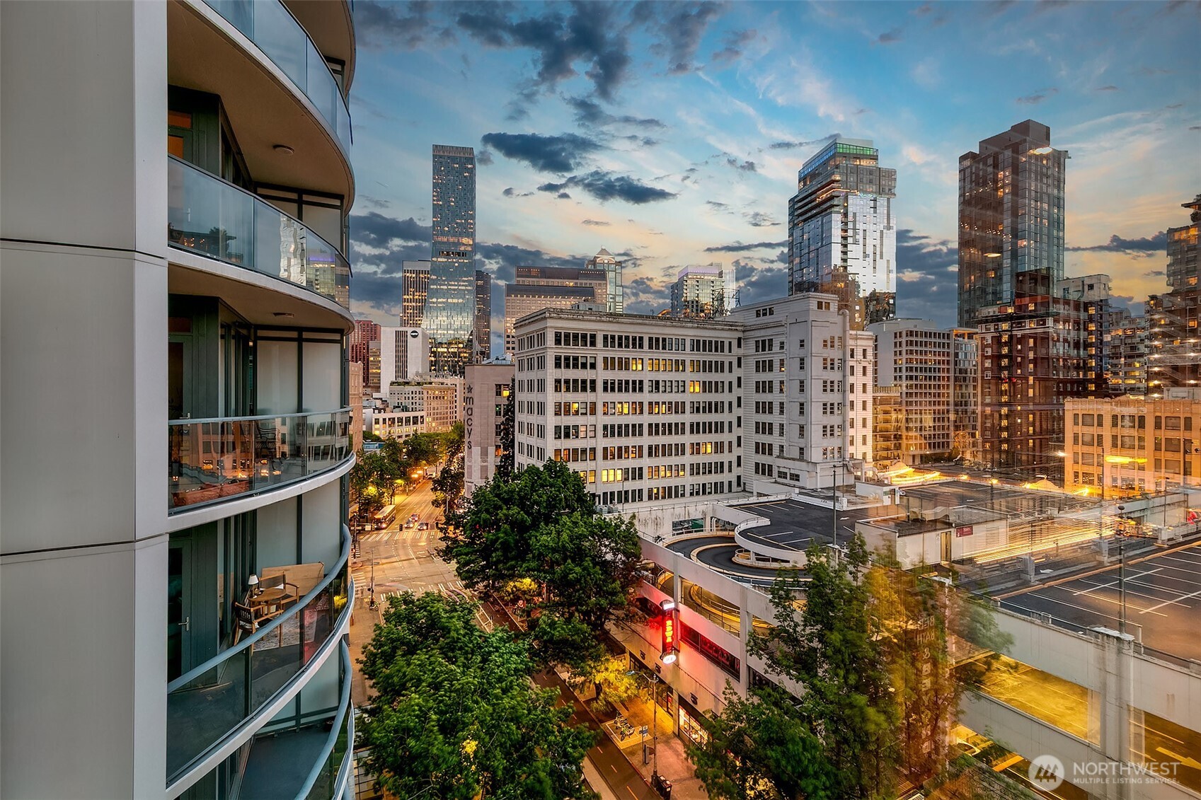 1920 4th Avenue #902, Seattle, WA 98101