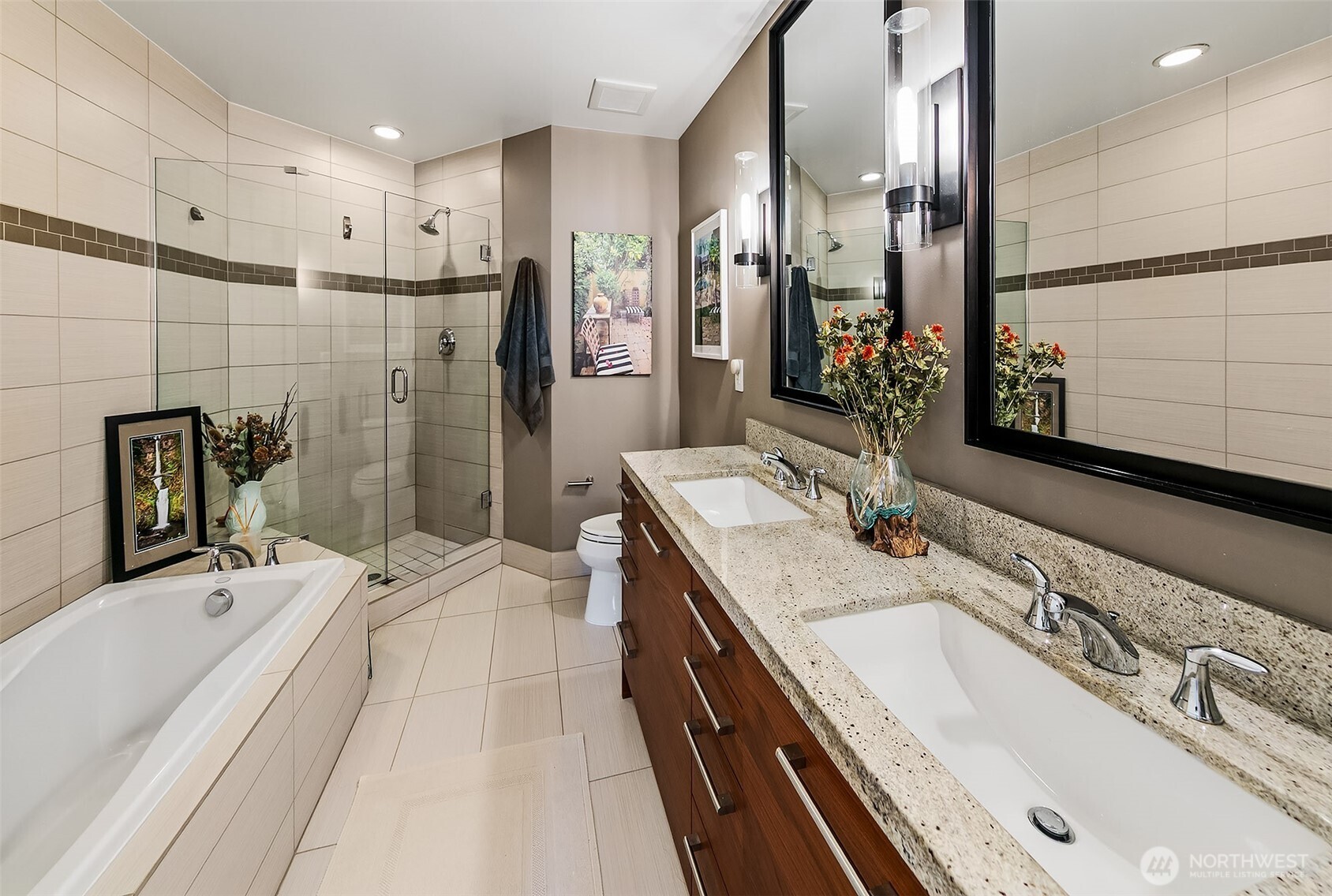 1920 4th Avenue #902, Seattle, WA 98101