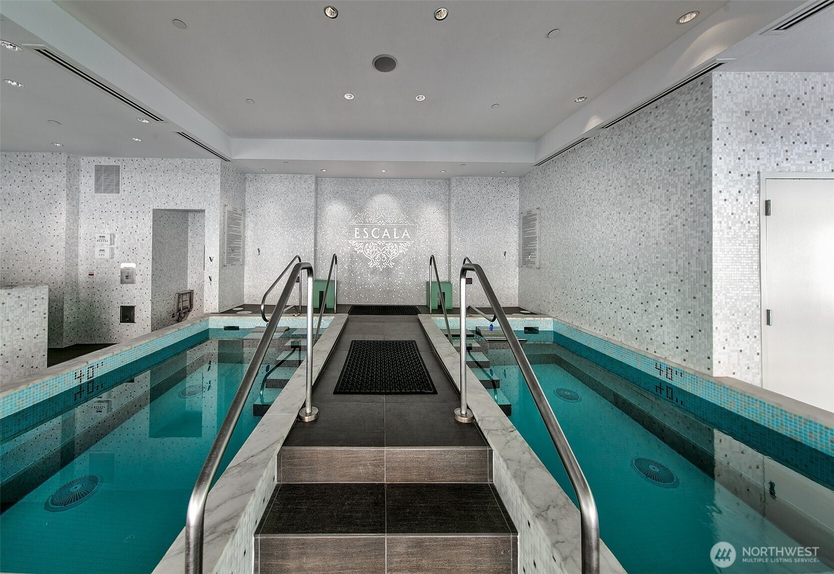 1920 4th Avenue #902, Seattle, WA 98101