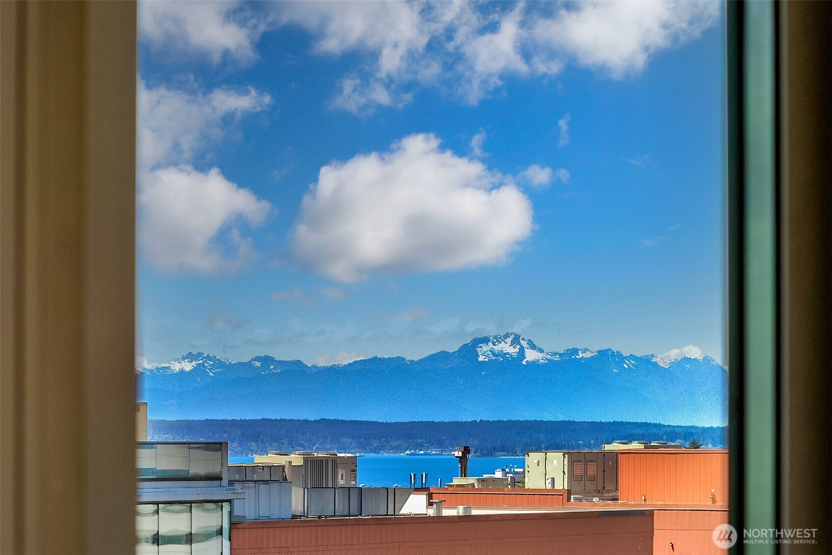 1920 4th Avenue #902, Seattle, WA 98101