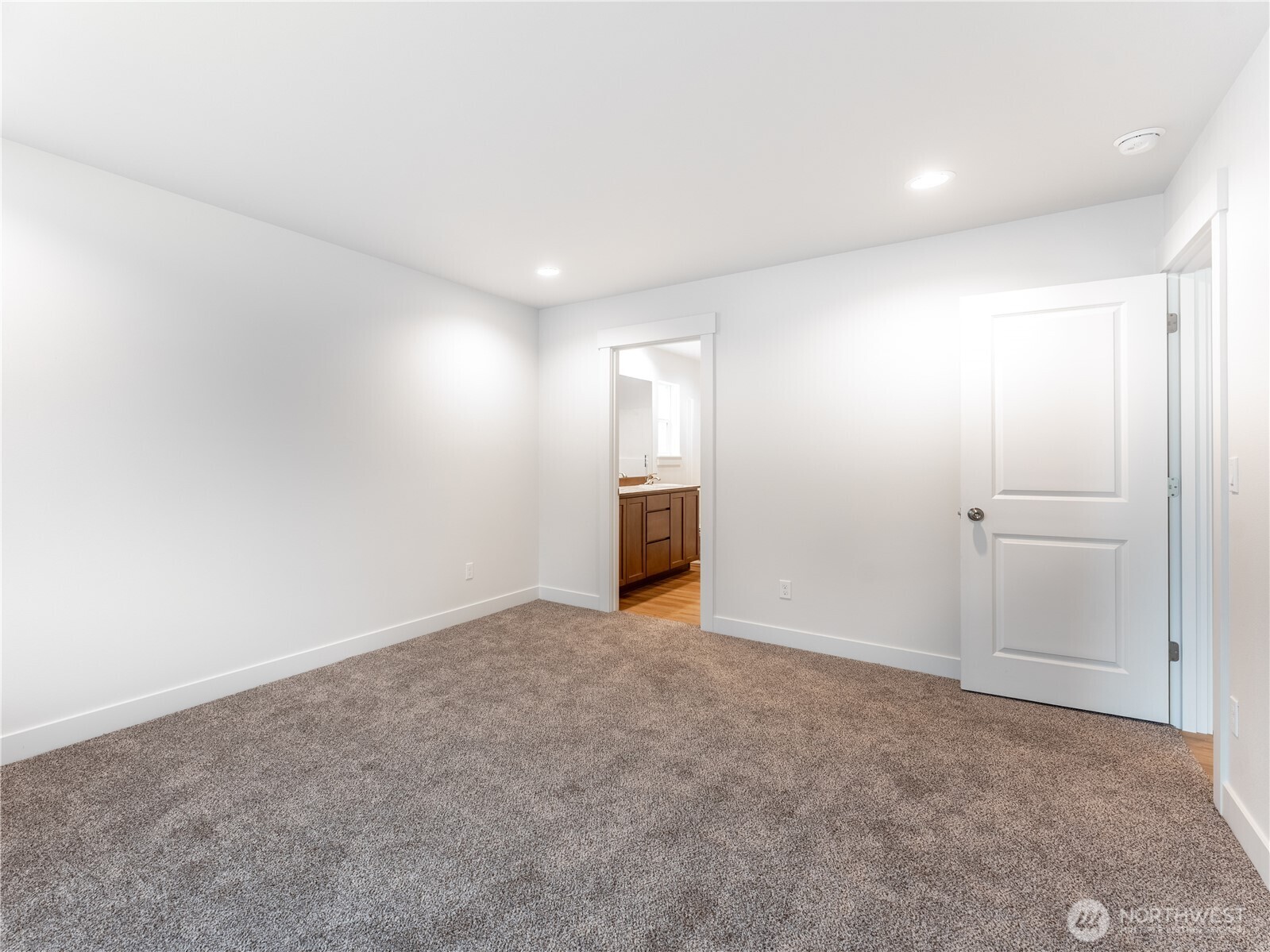 186 Salmon Drive , Wenatchee, WA 98801