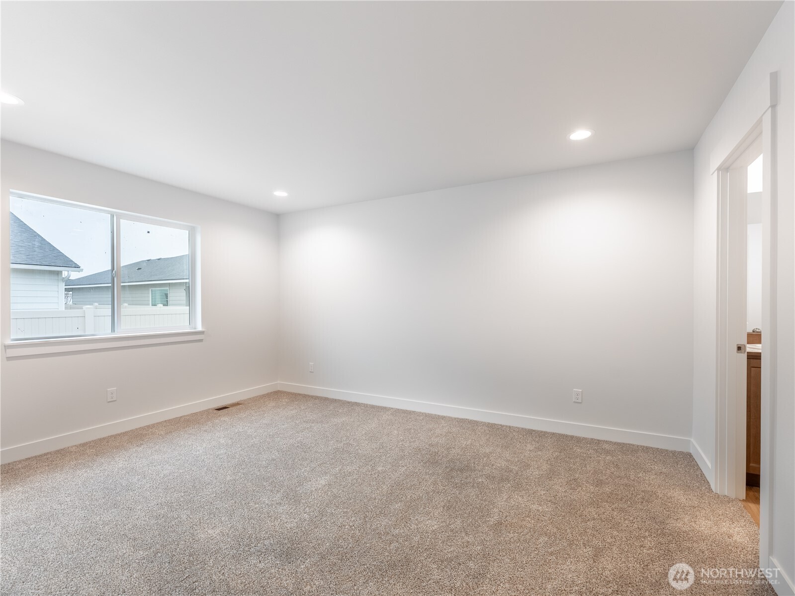 186 Salmon Drive , Wenatchee, WA 98801
