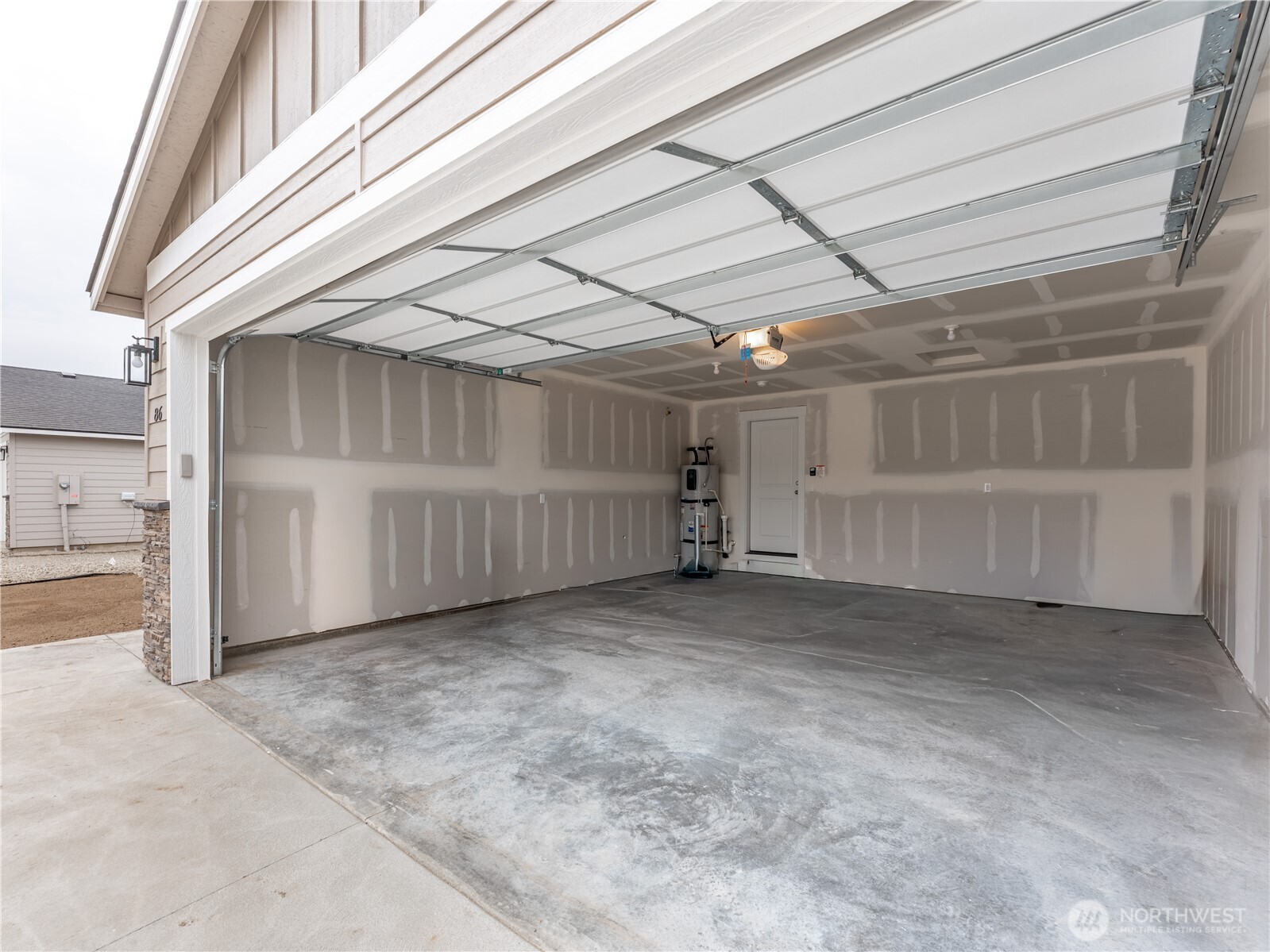 186 Salmon Drive , Wenatchee, WA 98801