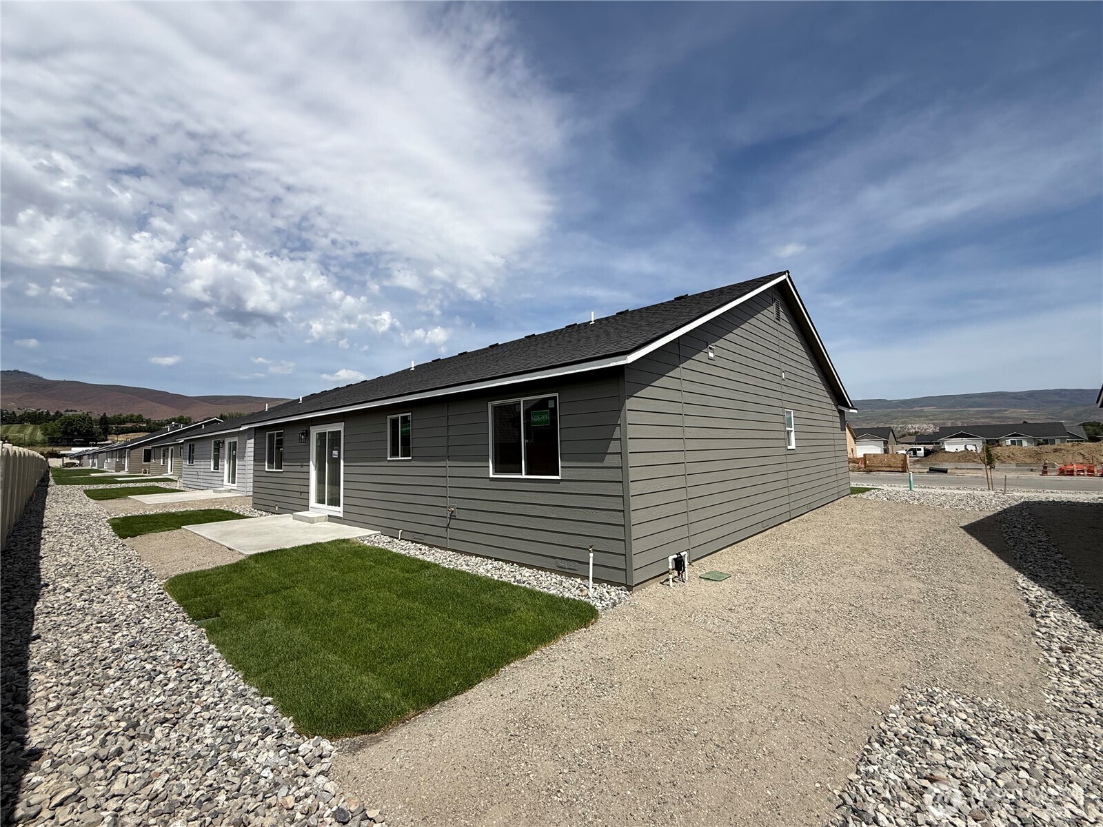 186 Salmon Drive , Wenatchee, WA 98801