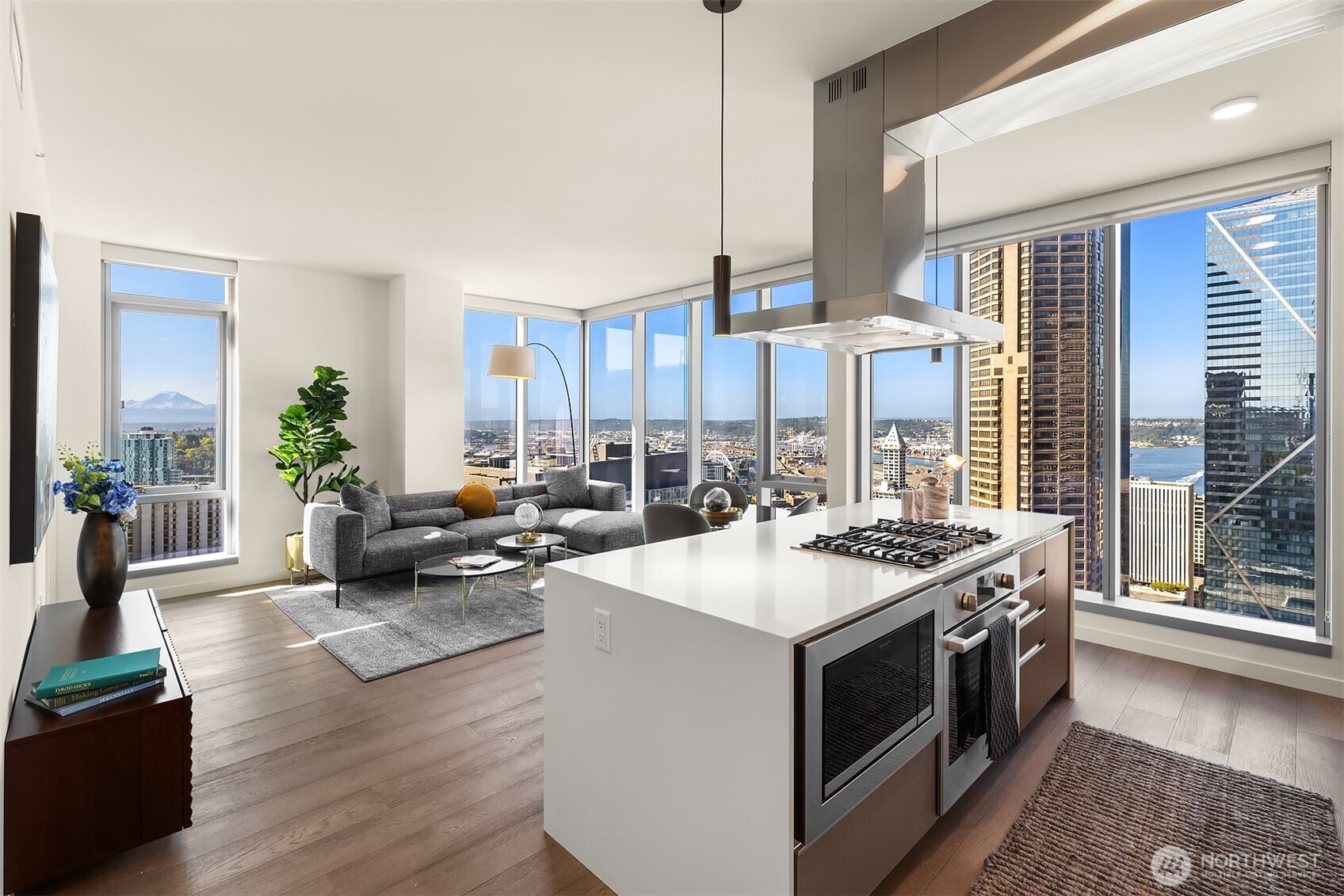 800 Columbia Street #1711, Seattle, WA 98104