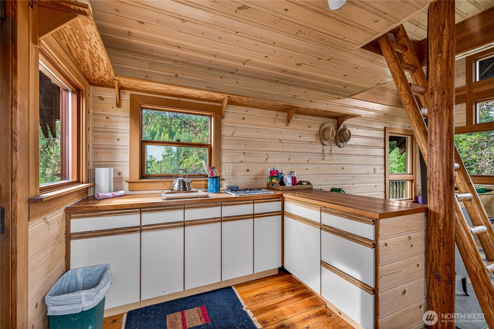 329 First Grade Road , Leavenworth, WA 98826