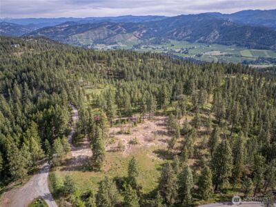 329 First Grade Road , Leavenworth, WA 98826 - Photo 32