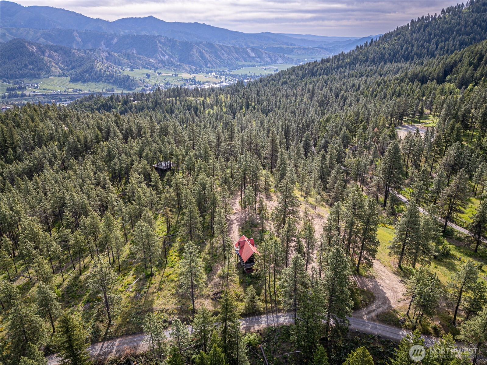 329 First Grade Road , Leavenworth, WA 98826