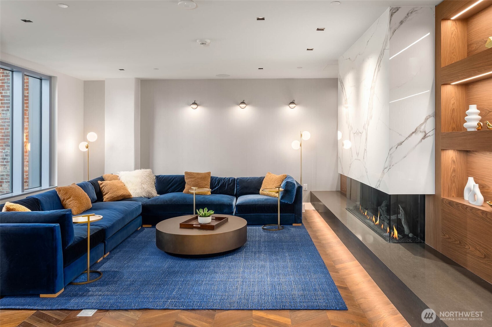800 Columbia Street #1015, Seattle, WA 98104