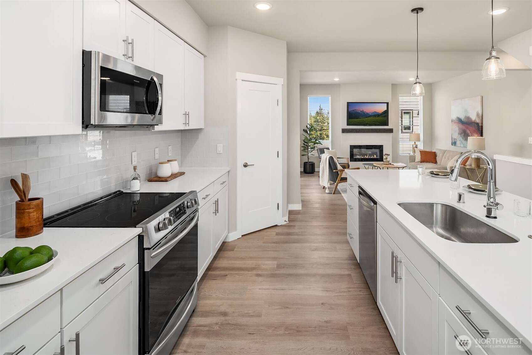 18829 67th Drive NE #1, Kenmore, WA 98028