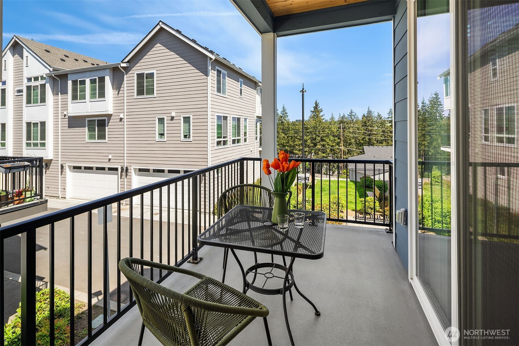 18829 67th Drive NE #1, Kenmore, WA 98028