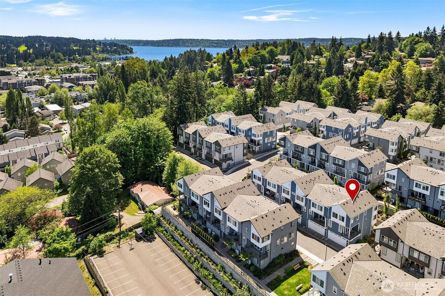 18829 67th Drive NE #1, Kenmore, WA 98028
