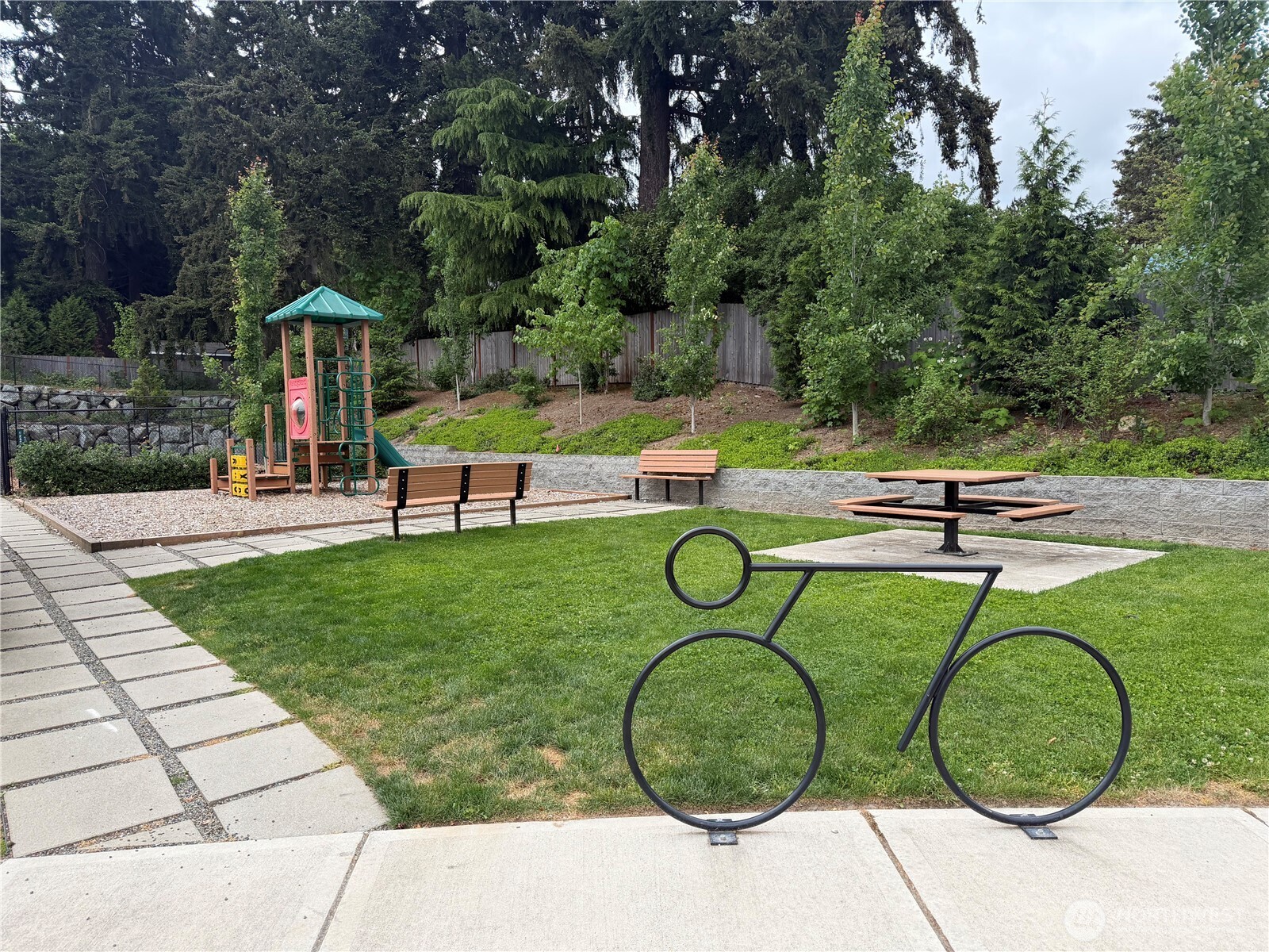 18829 67th Drive NE #1, Kenmore, WA 98028