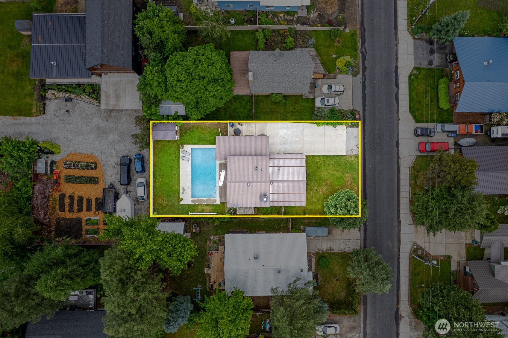 208 West , Leavenworth, WA 98826