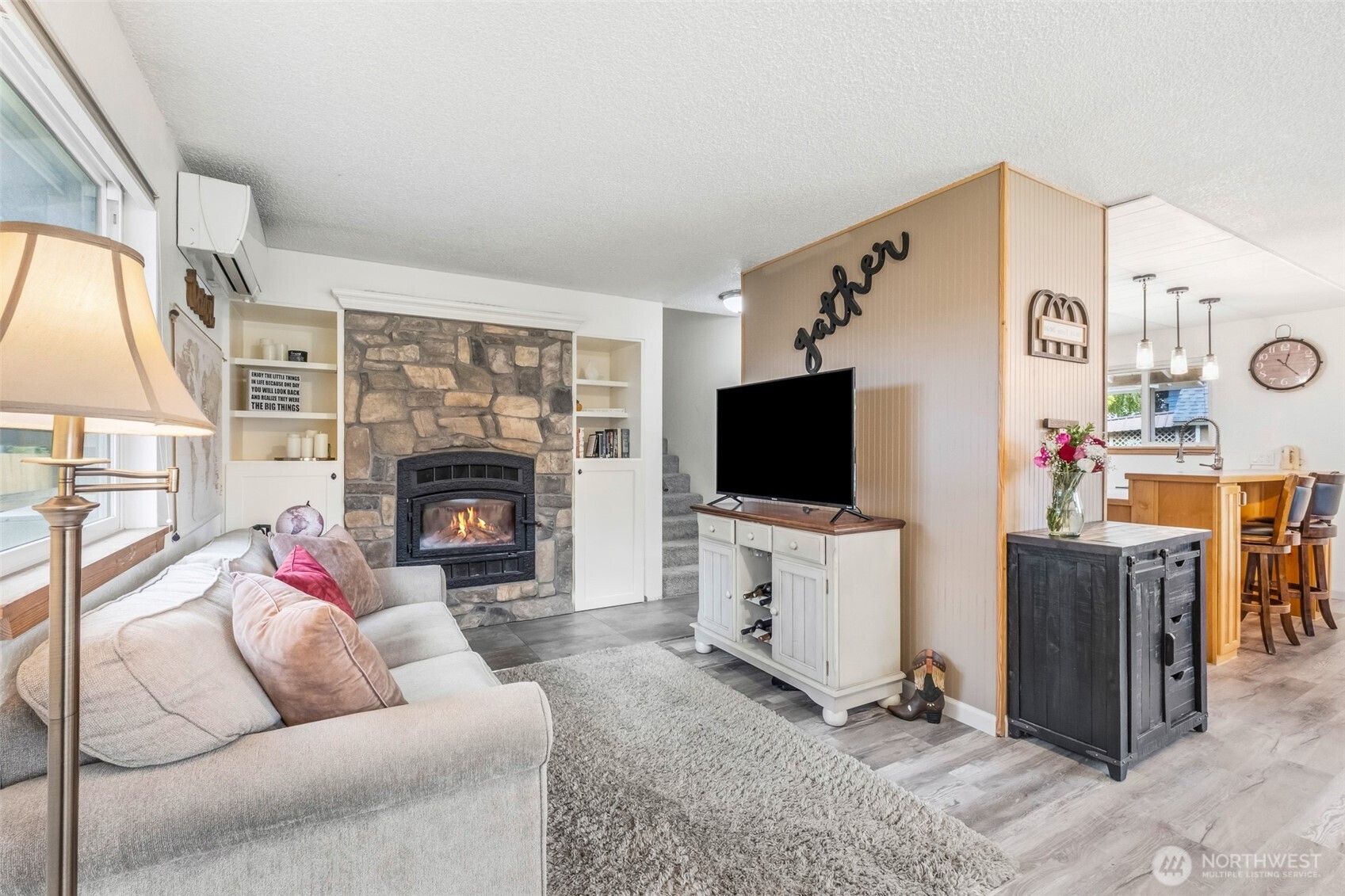 208 West , Leavenworth, WA 98826