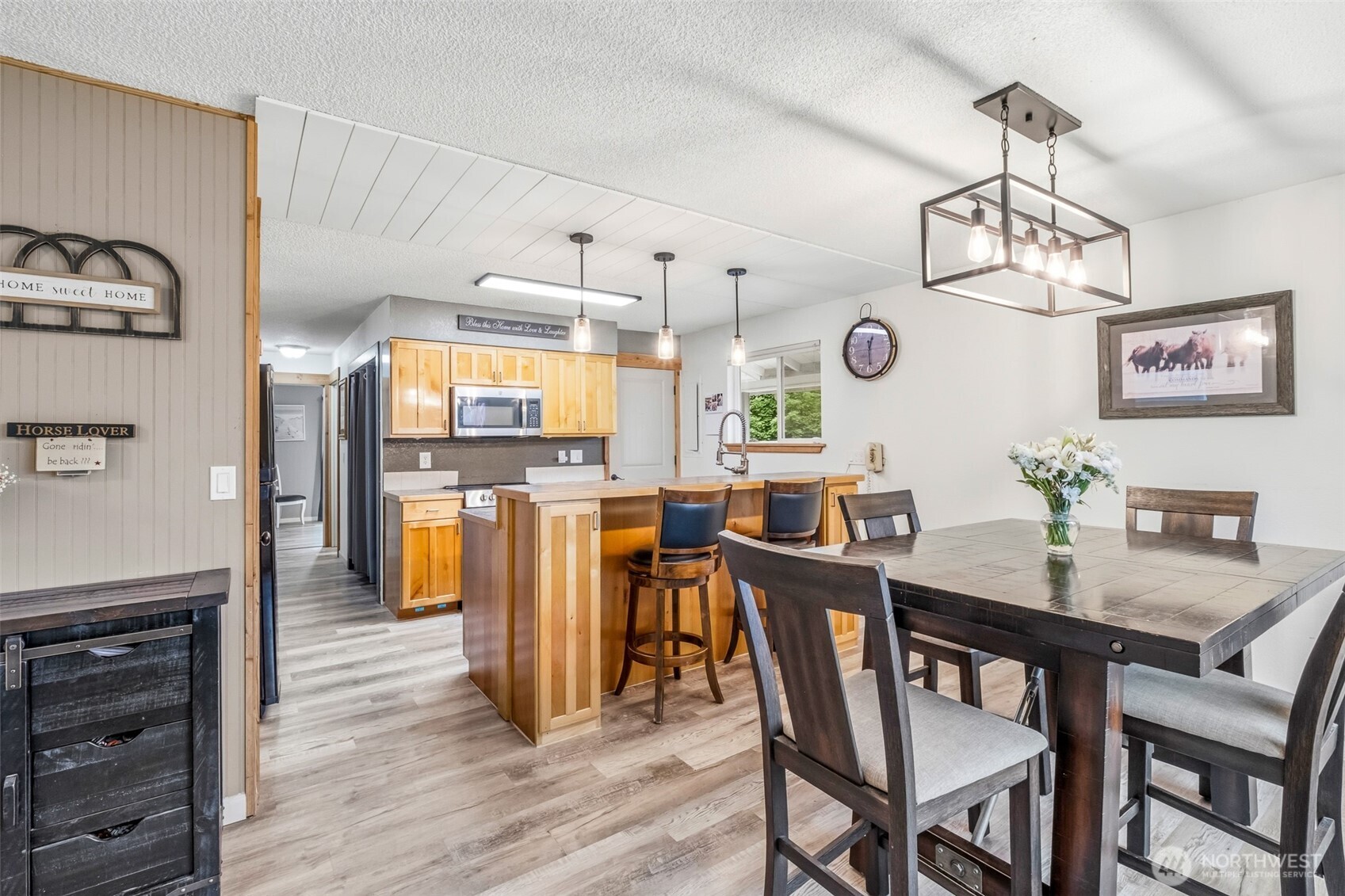 208 West , Leavenworth, WA 98826