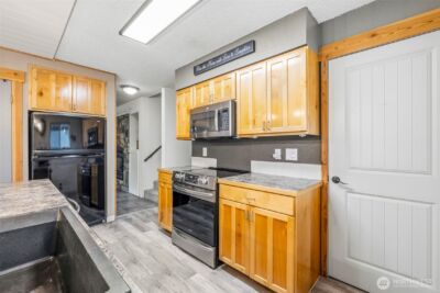 208 West , Leavenworth, WA 98826 - Photo 24