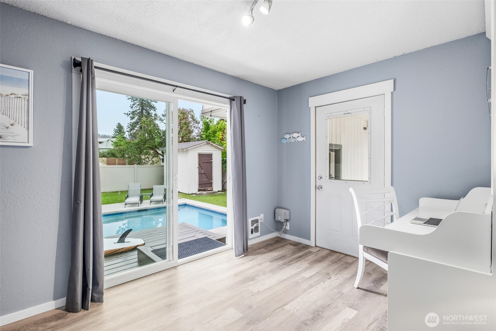 208 West , Leavenworth, WA 98826