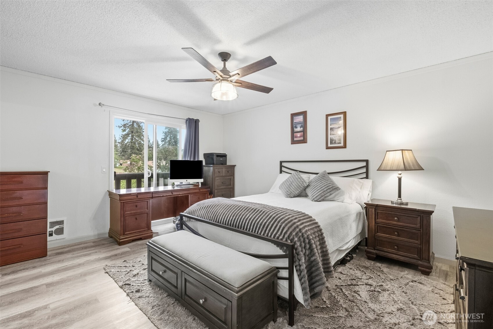 208 West , Leavenworth, WA 98826