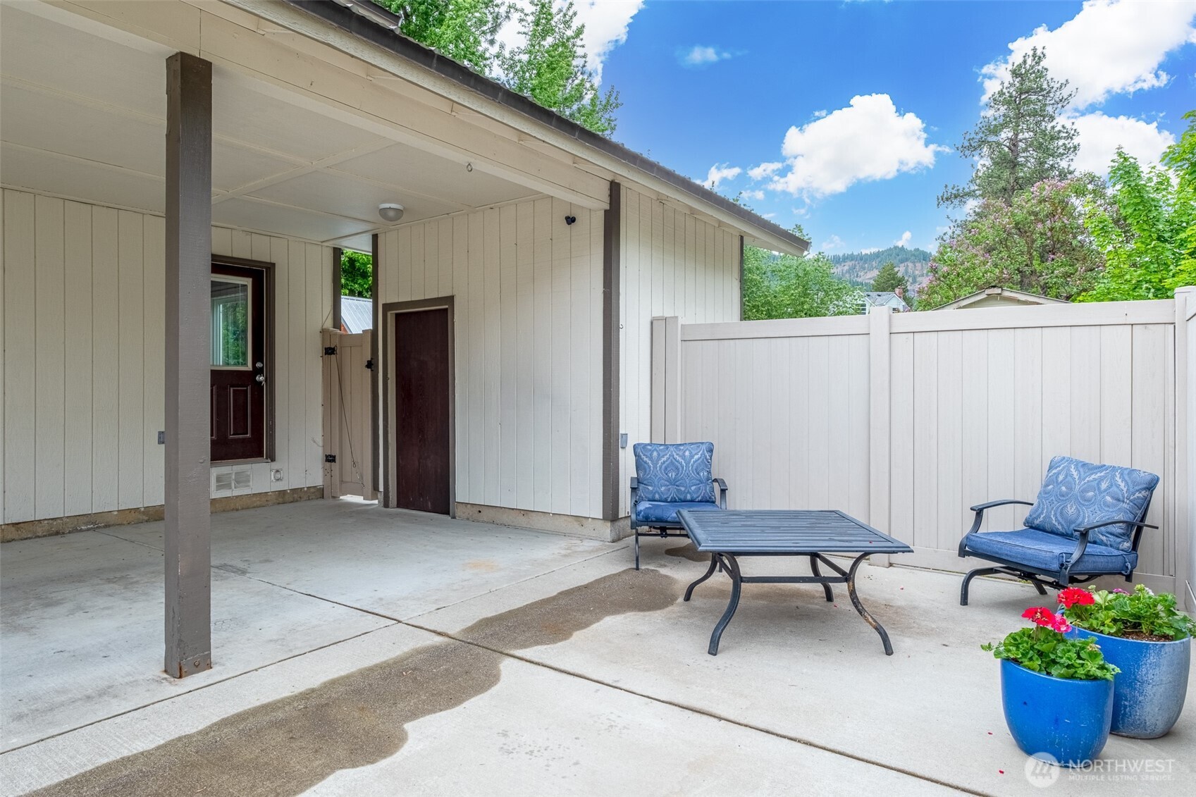 208 West , Leavenworth, WA 98826