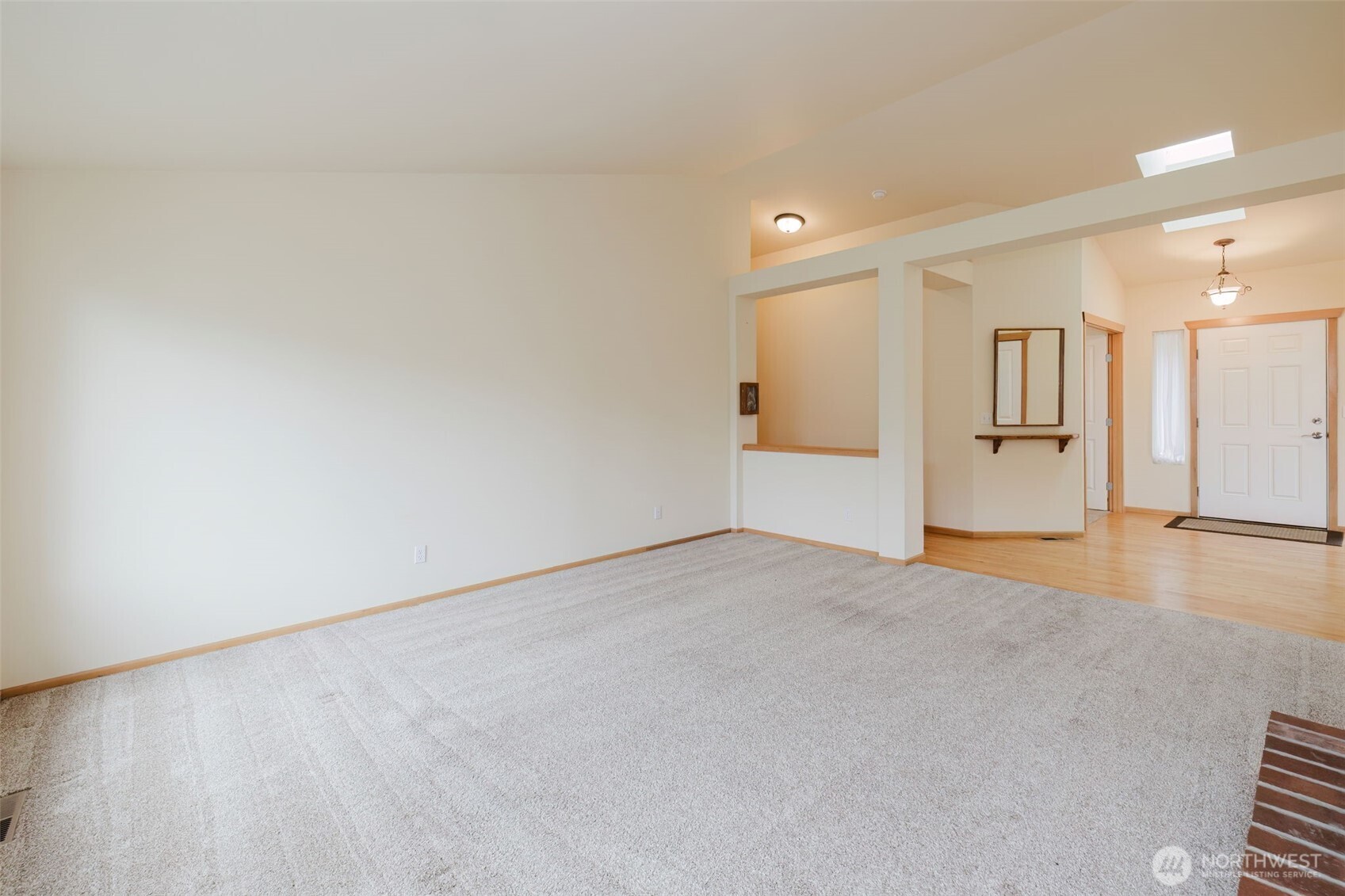 6127 Regatta Place NE, Bremerton, WA 98311