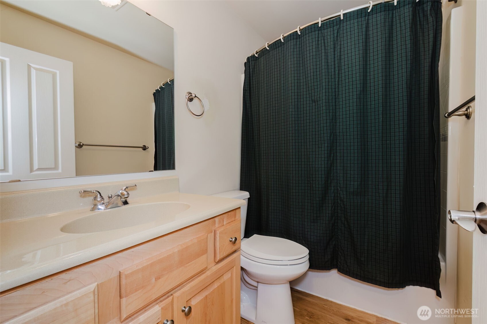 6127 Regatta Place NE, Bremerton, WA 98311