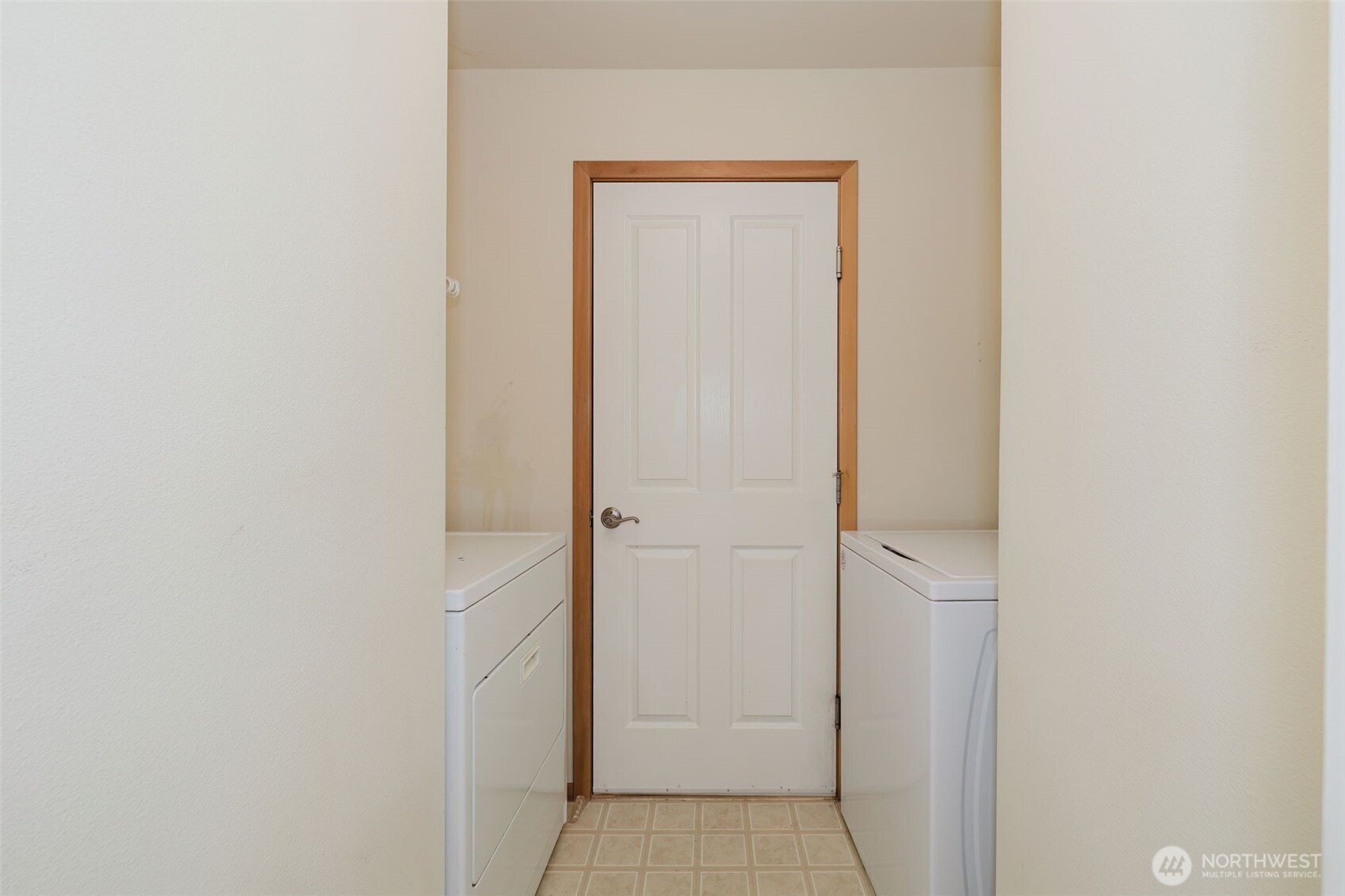 6127 Regatta Place NE, Bremerton, WA 98311