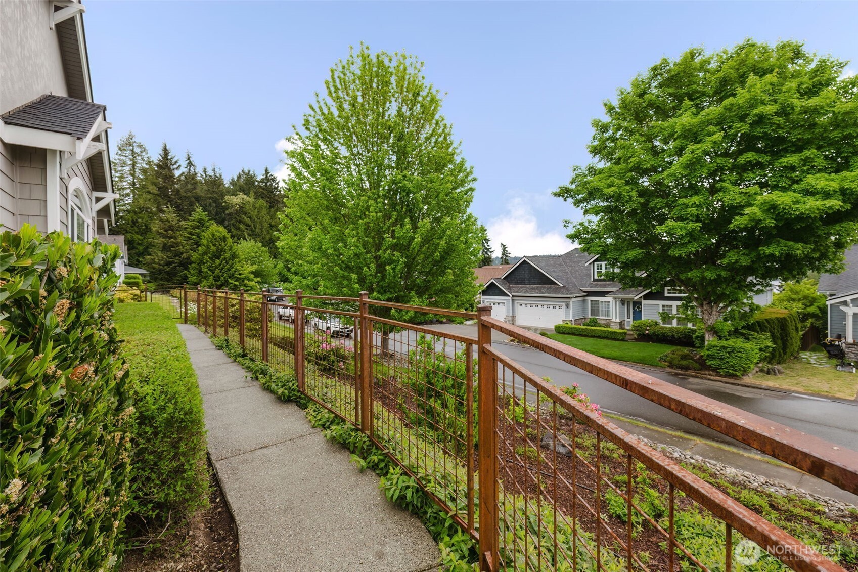 6127 Regatta Place NE, Bremerton, WA 98311
