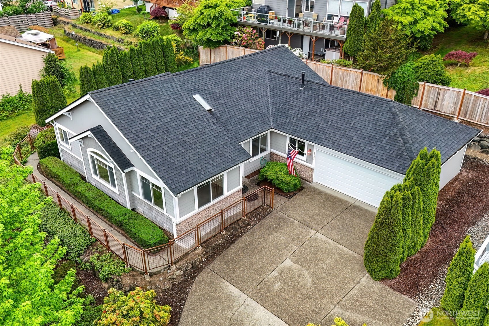 6127 Regatta Place NE, Bremerton, WA 98311