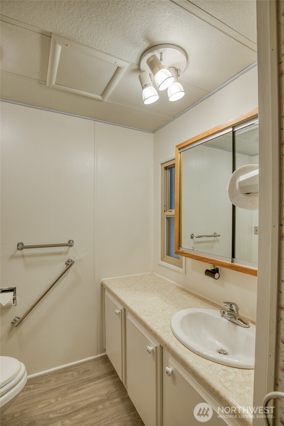 276 Summit Avenue , Hoquiam, WA 98550