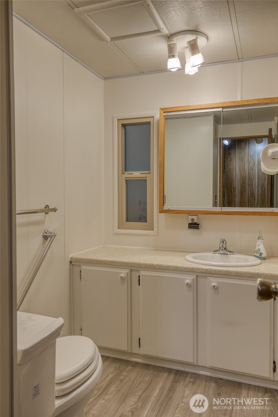 276 Summit Avenue , Hoquiam, WA 98550