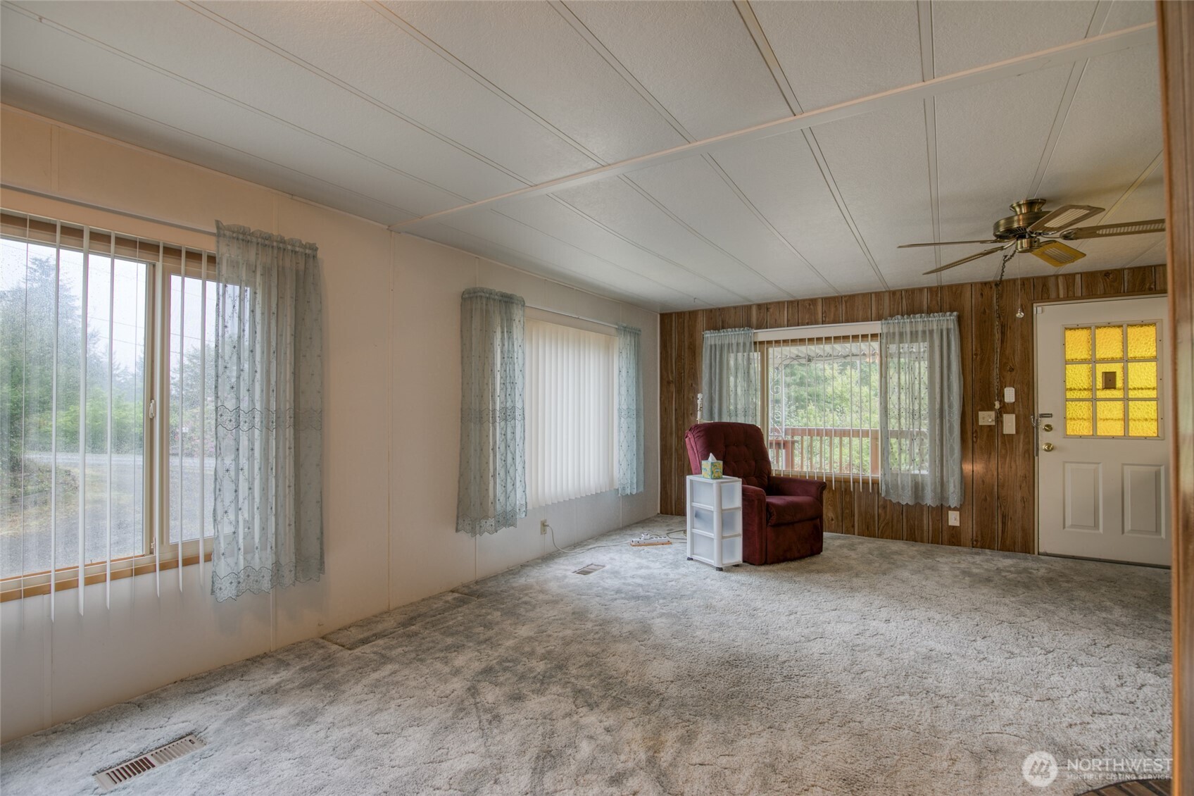 276 Summit Avenue , Hoquiam, WA 98550