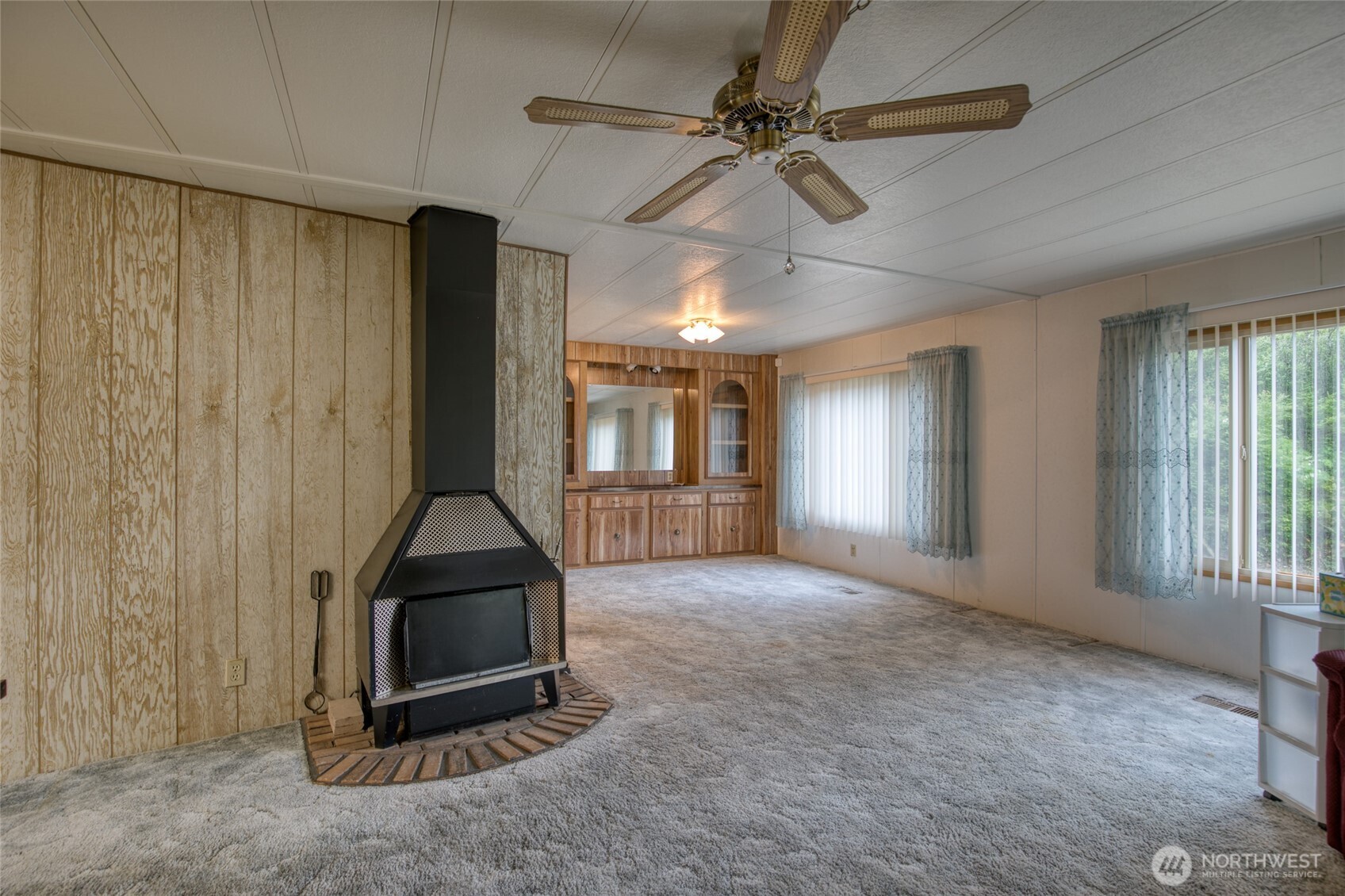 276 Summit Avenue , Hoquiam, WA 98550