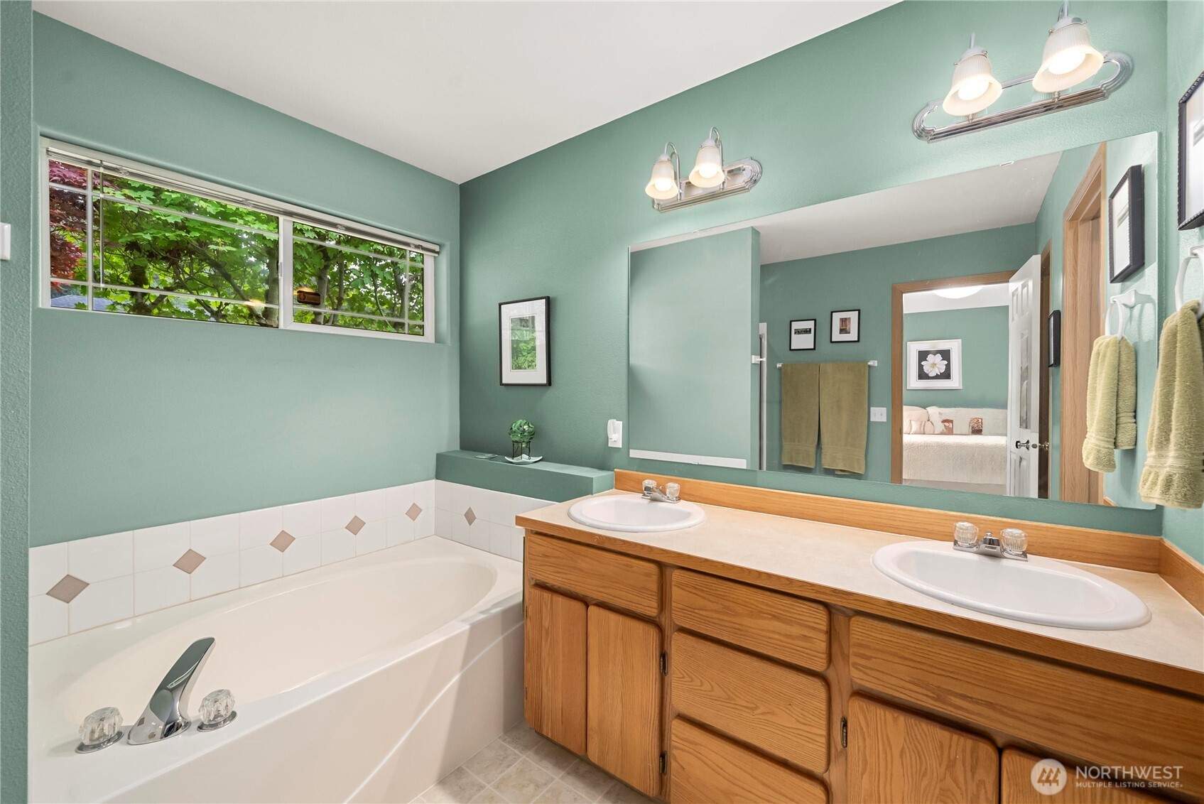 4632 Parker Road E, Sumner, WA 98390-2822