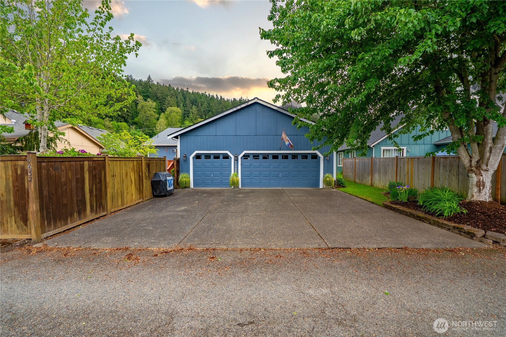 4632 Parker Road E, Sumner, WA 98390-2822