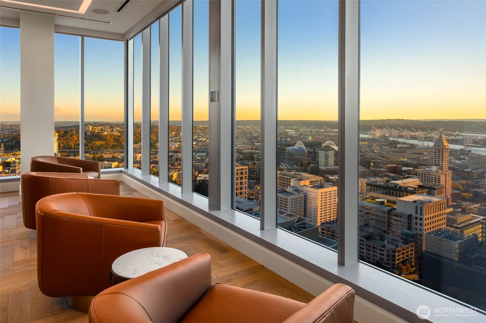 800 Columbia Street #712, Seattle, WA 98104