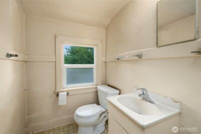1555 High Avenue , Bremerton, WA 98337 - Photo 25