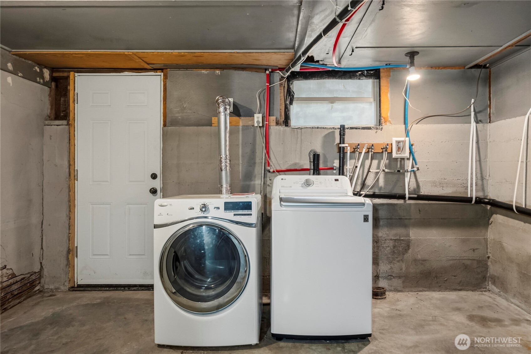 1555 High Avenue , Bremerton, WA 98337