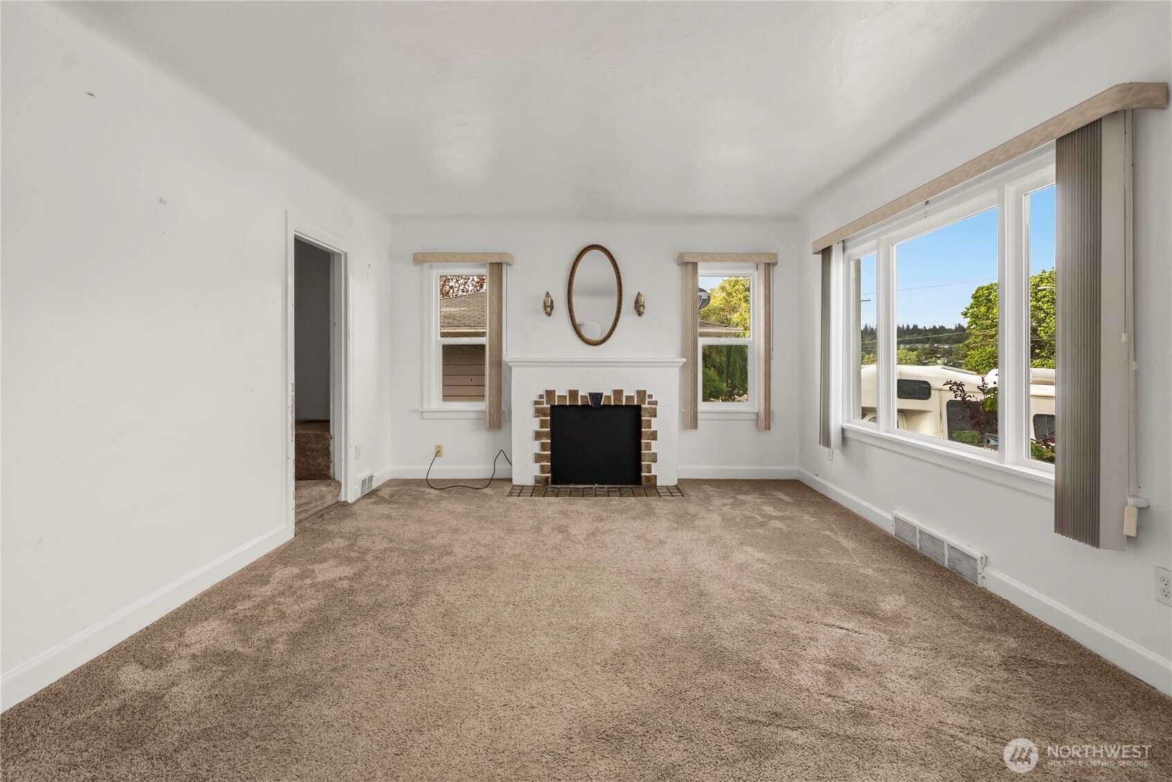 1555 High Avenue , Bremerton, WA 98337
