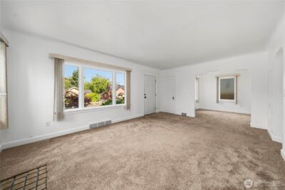 1555 High Avenue , Bremerton, WA 98337 - Photo 10