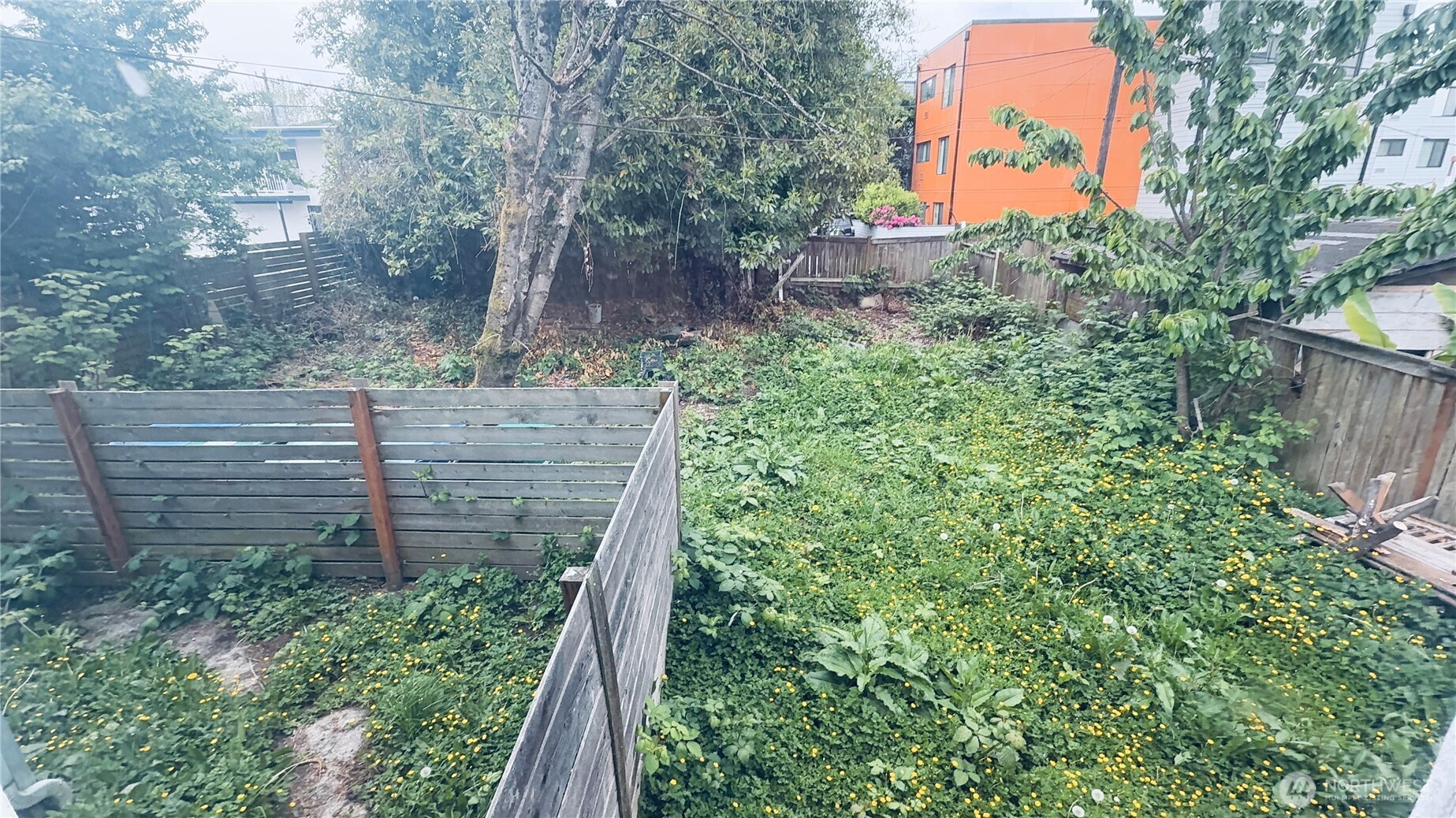 527 S Sullivan Street , Seattle, WA 98108