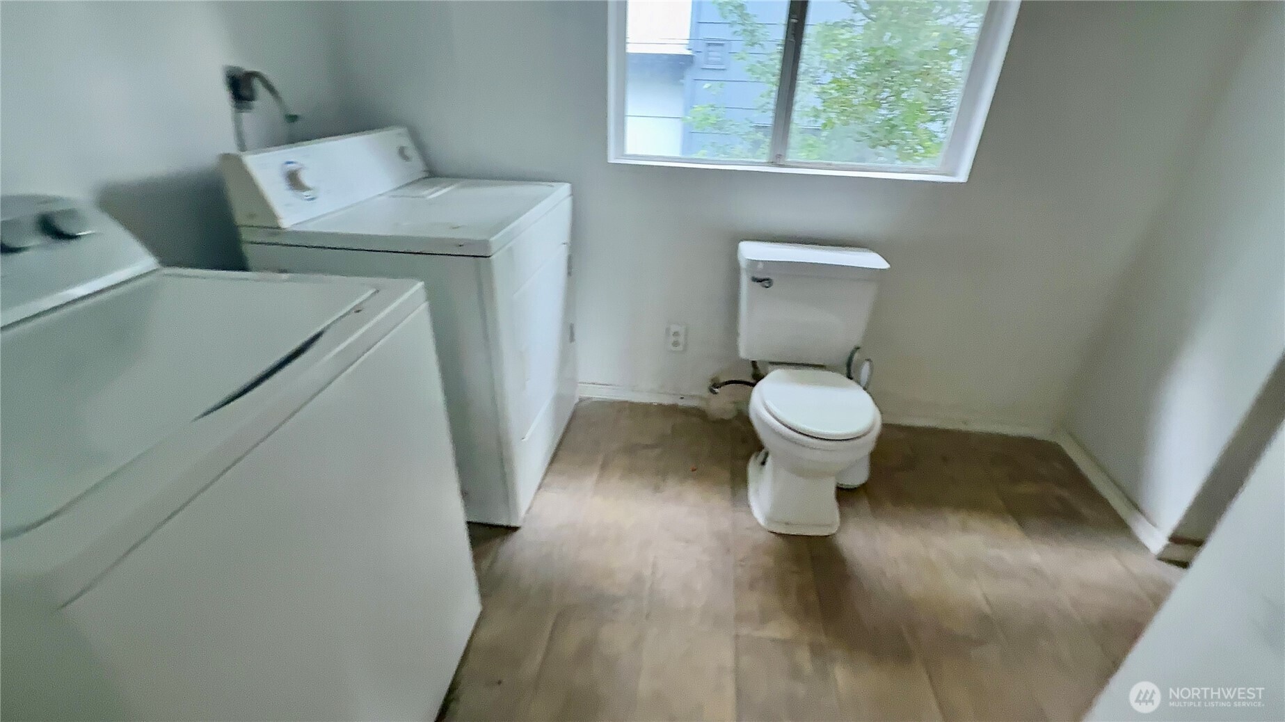 527 S Sullivan Street , Seattle, WA 98108