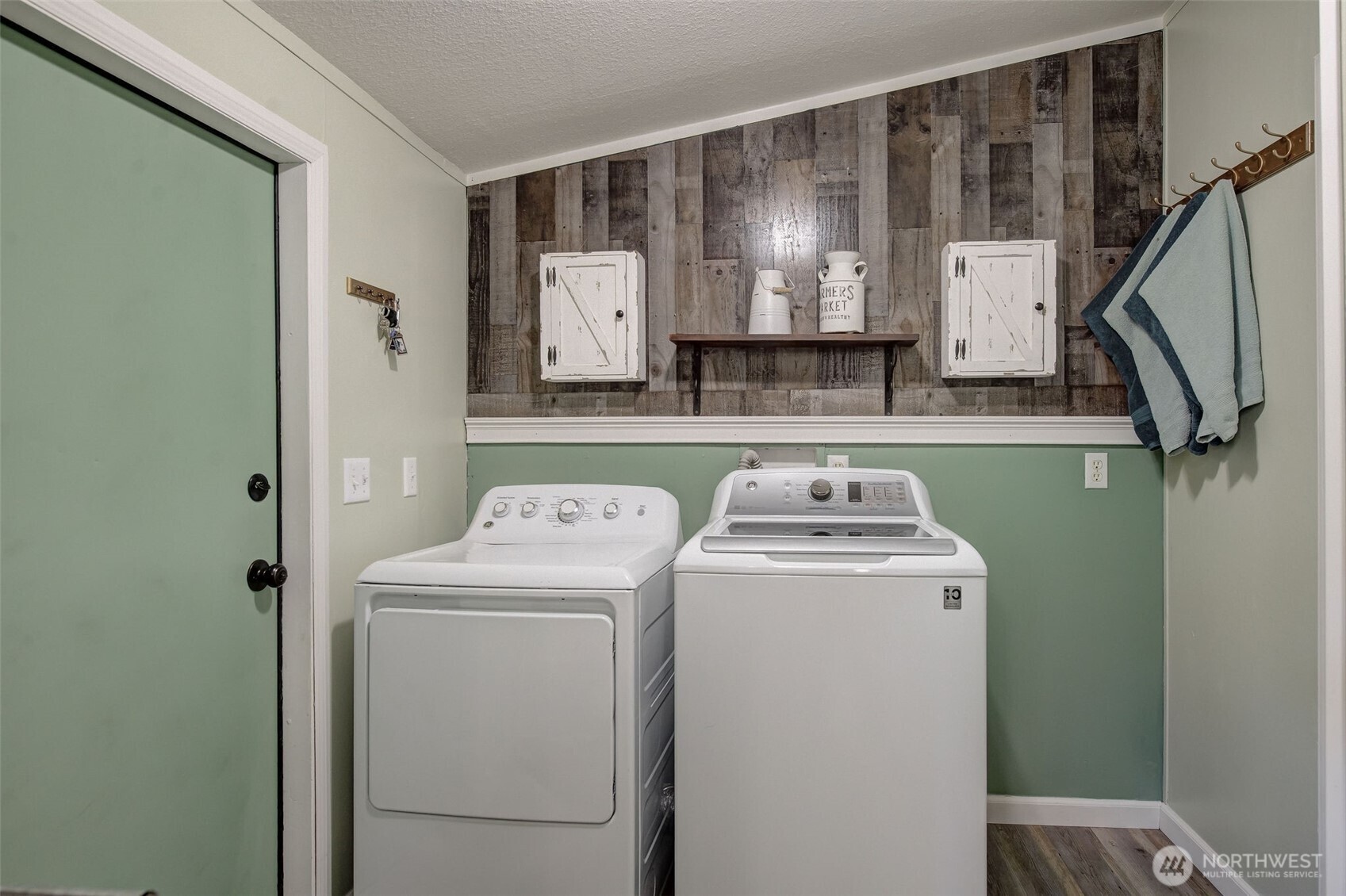 401 Ridgeview Loop Drive , Wenatchee, WA 98801