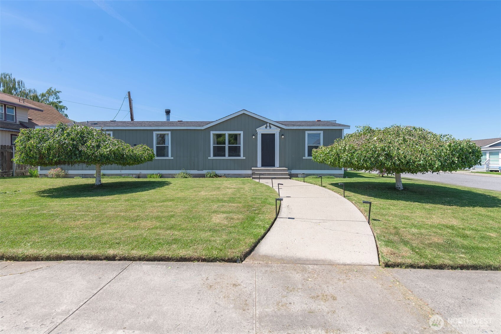 401 Ridgeview Loop Drive , Wenatchee, WA 98801