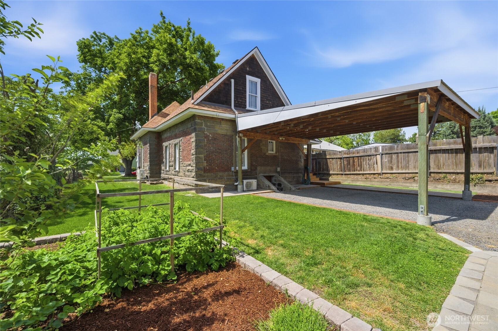 1040 Pomona Street , Walla Walla, WA 99362
