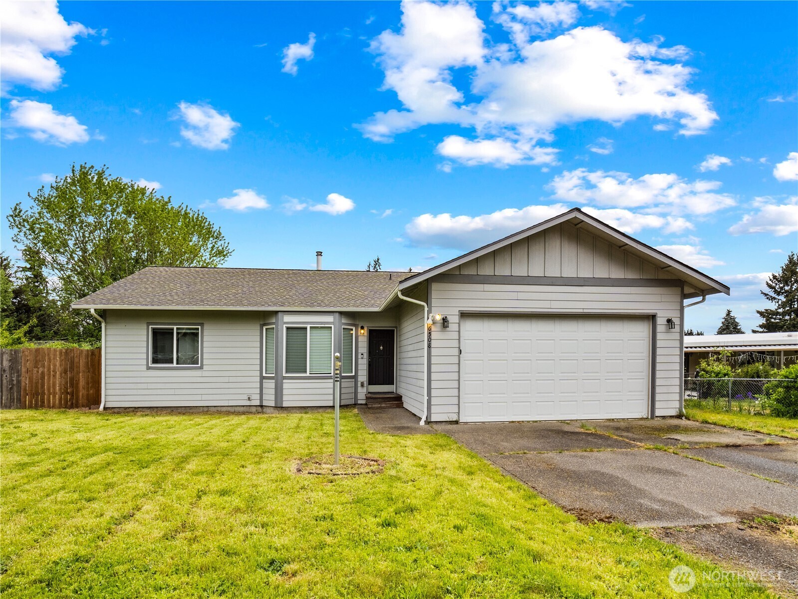 16508 Suntree Court SE, Yelm, WA 98597-9748