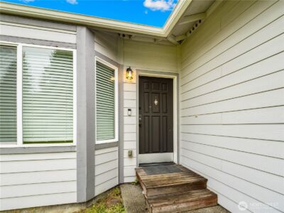 16508 Suntree Court SE, Yelm, WA 98597-9748 - Photo 3