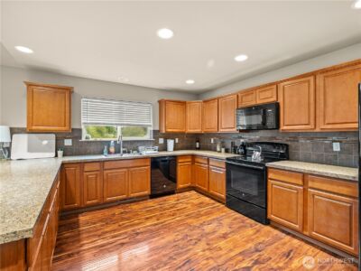 16508 Suntree Court SE, Yelm, WA 98597-9748 - Photo 9